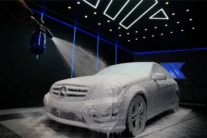 Gestão e Lucratividade: O Futuro dos Lava-cars em Curitiba
